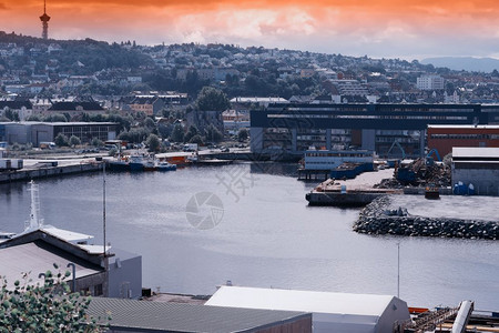 大都市工业的挪威特隆海市港口背景hd特隆海市港口背景图片