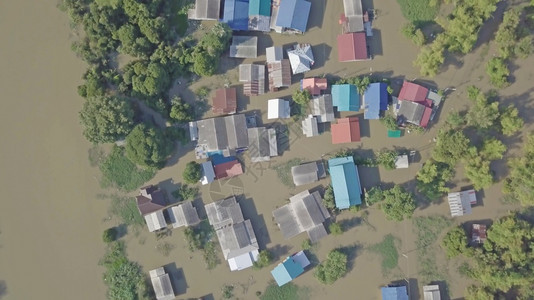 季节人们泰国Ayutthaya省洪水的空中景象图片
