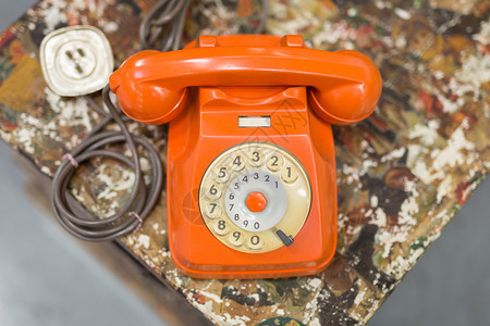古老的同年橙色电话通信概念主题古老的同年柳橙子电话通信概念主题连接插头电信图片