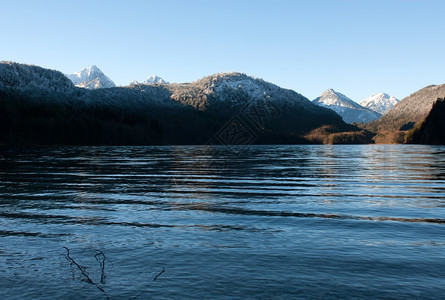 景观环境施万高德国旺附近的温特阿尔普西湖图片