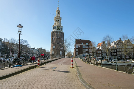 荷兰阿姆斯特丹市风景及蒙尔巴安塔位于荷兰著名的首都欧洲图片