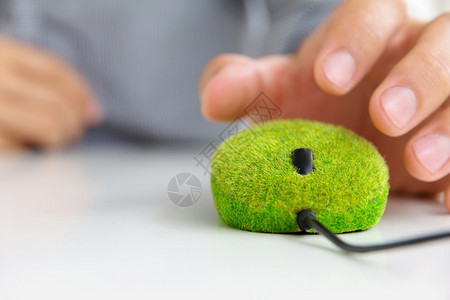 绿色环保计算机鼠标图片