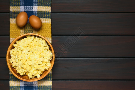 鸡蛋制作的色拉图片