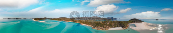 阳光澳大利亚白海港滩全景航空观测海岸线和美丽的滩风景水高架图片