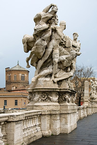 河意大利罗马埃努第二教皇VittorioEmanueleII号上的符雕塑之一像罗西图片