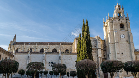 外部的地标西班牙帕伦亚卡斯蒂利和里昂哥特大教堂会图片