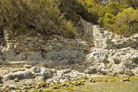 厄吕代尼兹圣古拉斯岛土耳其盖米勒尔岛的深海和废墟岸费特希耶杰米勒图片