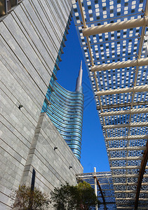 商业欧洲Garibaldi塔米兰PortaGaribaldi区独立信贷银行摩天大楼城市景观图片