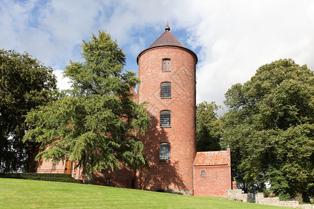 历史建筑的丹麦斯坎德尔堡城教堂图片
