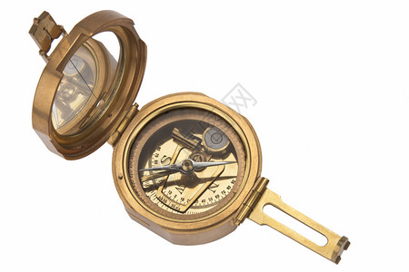 黄铜指南针是一种导航工具用于确定与地球人方的磁极相对向它由通常在北端标有的磁化指针组成可自由与地球人方的磁场接轨指南针大提高了旅图片