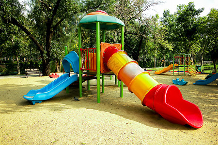 公园的游乐场童年草泰国图片