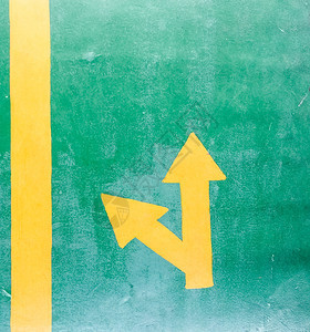 直的方向桥梁路径上的黄色连接箭头运输图片