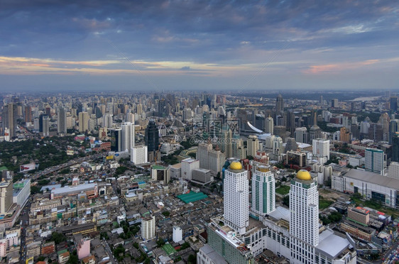 天际线HighleAngleView城市景观居住区泰国曼谷Twawight城市景观居住区塔高的图片