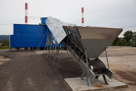 输送带接收生物燃料锅炉房输送器燃料技术图片