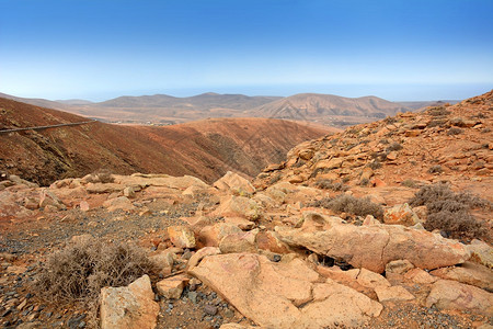 自然全景水平的Fuerteventura岛美丽的山景图片