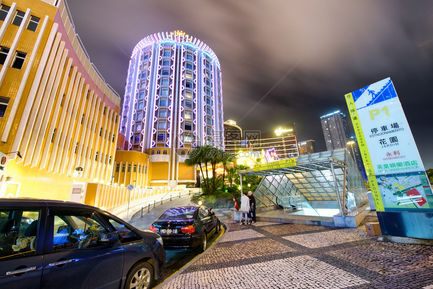 丰富多彩的反射亚洲2014年月夜里Wynn赌场的风景这是全市的主要赌场这是整个城市的主要赌场图片