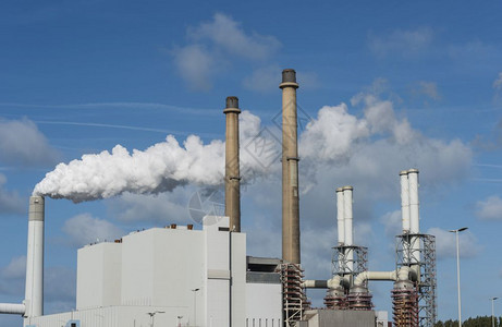 欧洲贫困地区转子丹附近霍兰市发电厂的烟雾污染欧洲贫穷地区力量一种大气层图片