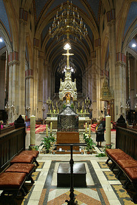 宗教的玛丽假设克罗地亚萨格勒布专座圣母玛利亚的撒格勒布大教堂内部图片