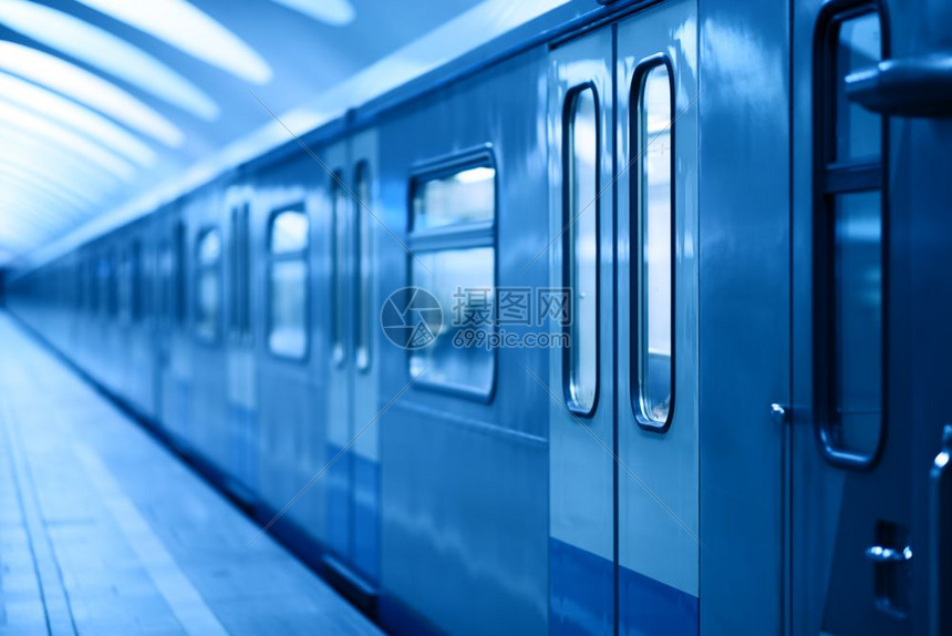 建筑学城市明信片蓝色莫斯科地铁车的背景情况hd蓝色莫斯科地铁车的背景情况图片