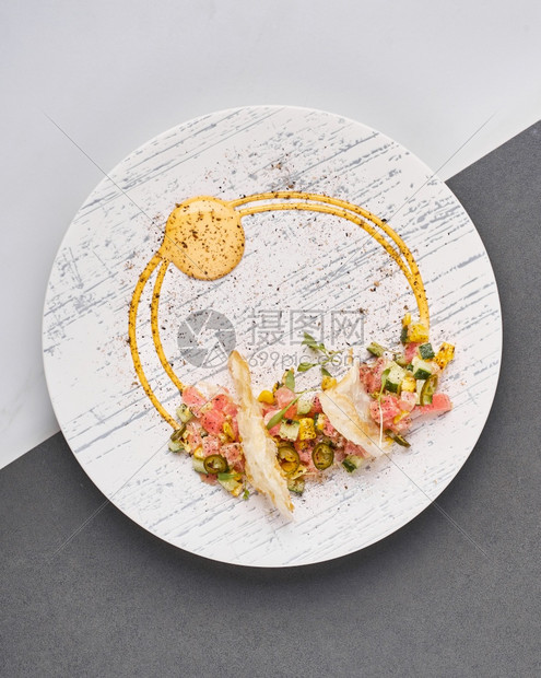 餐盘上美味的食物精餐盘子有创意的餐厅大概念一顿饭美丽的行政人员图片