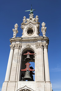 巴洛克埃斯特雷拉18世纪末在葡萄牙里斯本建造的已故巴罗克和新古希腊皇家巴西利卡以及最神圣之心修道院钟声详情在20世纪末期建于葡萄图片