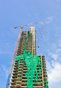 建成黄色的被废弃建筑拆解破坏图片