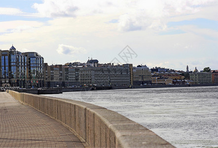 圣彼得堡的河岸俄罗斯城市和涅瓦河之景全点城市的图片
