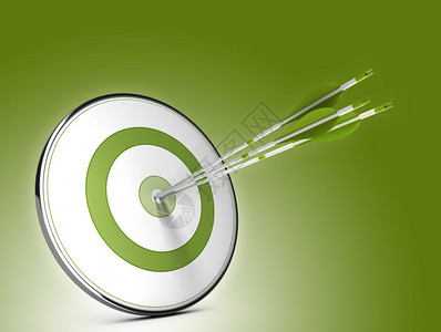 一种高效的三箭直击目标中心超过绿色背景以三箭射中目标心超过绿背景战略目标成功情况说明插图图片