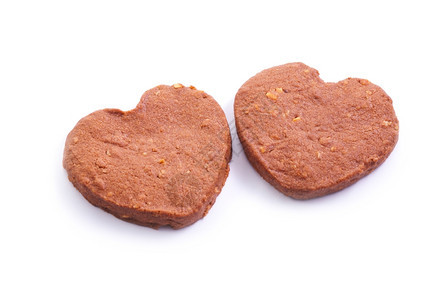 新鲜的情绪白色背景中分离的两颗心脏模式巧克力饼干Name甜点图片