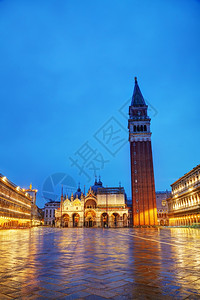 建筑学夜晚意大利威尼斯的圣马可广场清晨黄昏图片