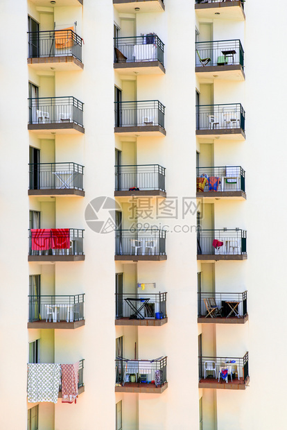 葡萄牙与许多公寓和阳台一起建房住宅家复杂的图片