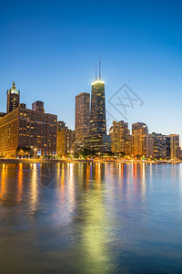 芝加哥市中心日落时天际的景象吸引力伊利诺州天际线图片