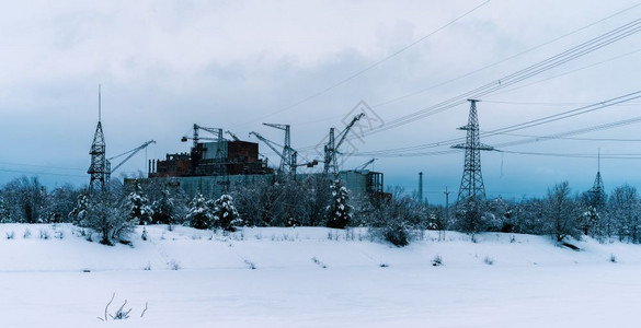 辐射门户14作品横向充满活力的Pripyat原子反应堆背景图片