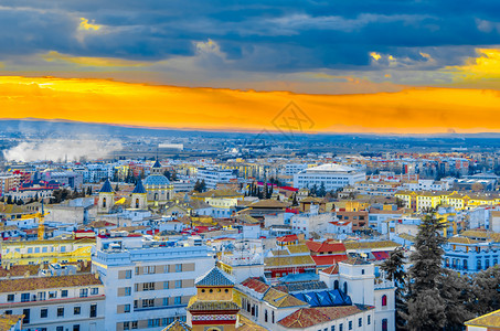 屋顶西班牙南部格拉纳达市风景的多彩插图建筑学图片