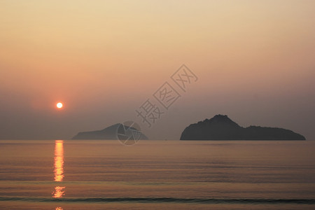 海洋美丽的日出在海面上墙纸自然图片