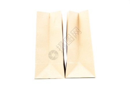 两包棕色纸袋白背景食物小吃携带包装好的图片