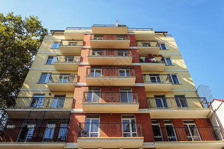 平坦的财产乌克兰敖德萨新住宅楼Odessa夏天图片