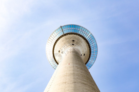 吸引力德国杜塞尔多夫的电视报台Rheinturm观光城市的图片