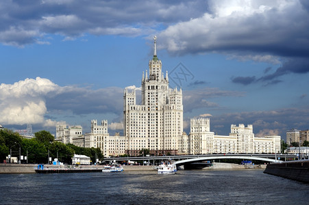 俄语莫斯科摩天大厦塔林时代的建设水图片