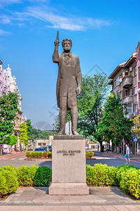发现建造保加利亚鲁塞072619保加利亚鲁塞市安吉尔坎切夫纪念碑阳光明媚的夏日保加利亚鲁塞市安吉尔坎切夫纪念碑边界图片