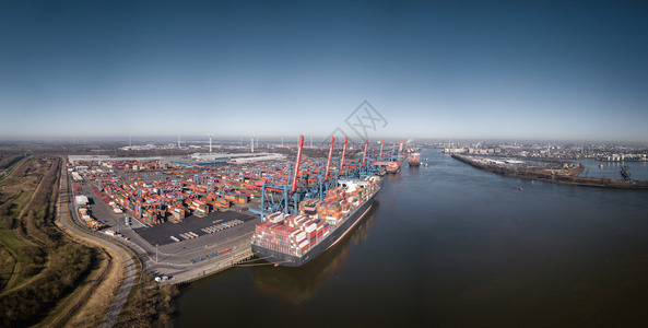 商业贮存汉堡港集装箱码头的空中照片Asir相海上图片