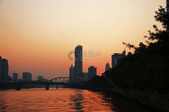 自然在广州珍珠河上日落夏季傍晚亚洲上图片