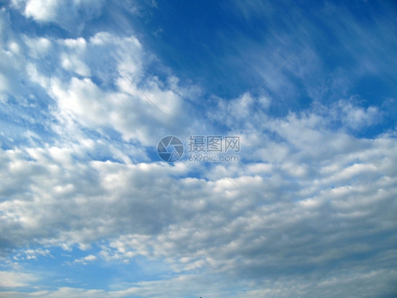 蓝天色的生活云与太阳图片