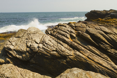 景观风大西洋岩石海岸崎岖不绝的大西洋之景海浪图片