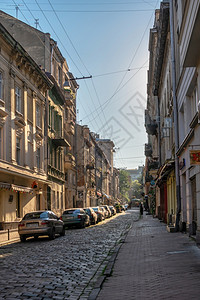 餐厅旅行乌克兰利沃夫Lviv0721街乌克兰老城利沃夫在一个阳光明媚的夏天日上乌克兰利沃夫老城图片