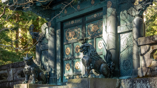 日本人光东照宫内神社犬居门宗教旅行图片