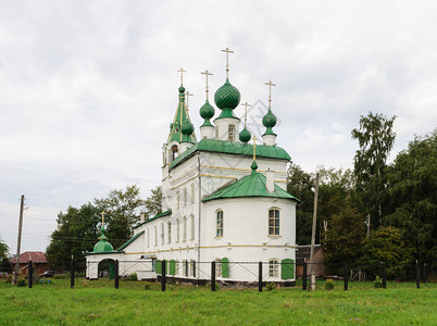 俄罗斯图塔耶夫Tutaev神的阿森松Leontief堂俄罗斯建于1795年费用由俄罗斯商人GrigorySyreyshchiko图片
