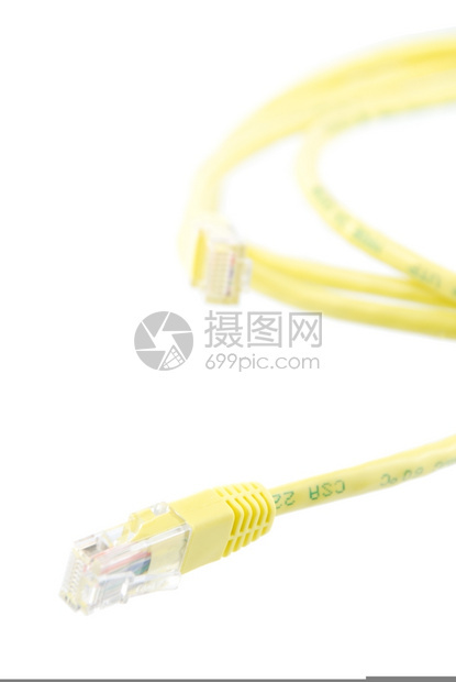 网络电子的技术白色背景上隔离的黄色RJ45Ethernet电缆图片