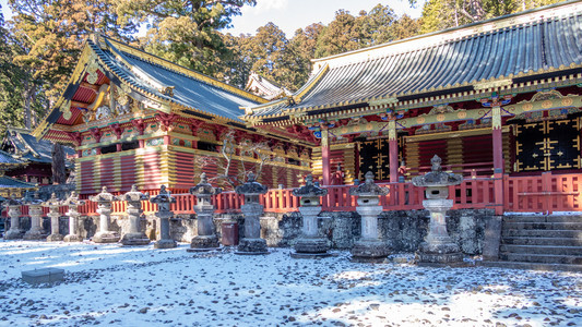 遗产肯尼世界在日本Nikko的Toshogu神社三圣商店图片