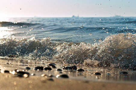 海水泡沫浪岸边的兴奋水沸腾海浪自然胀支撑图片